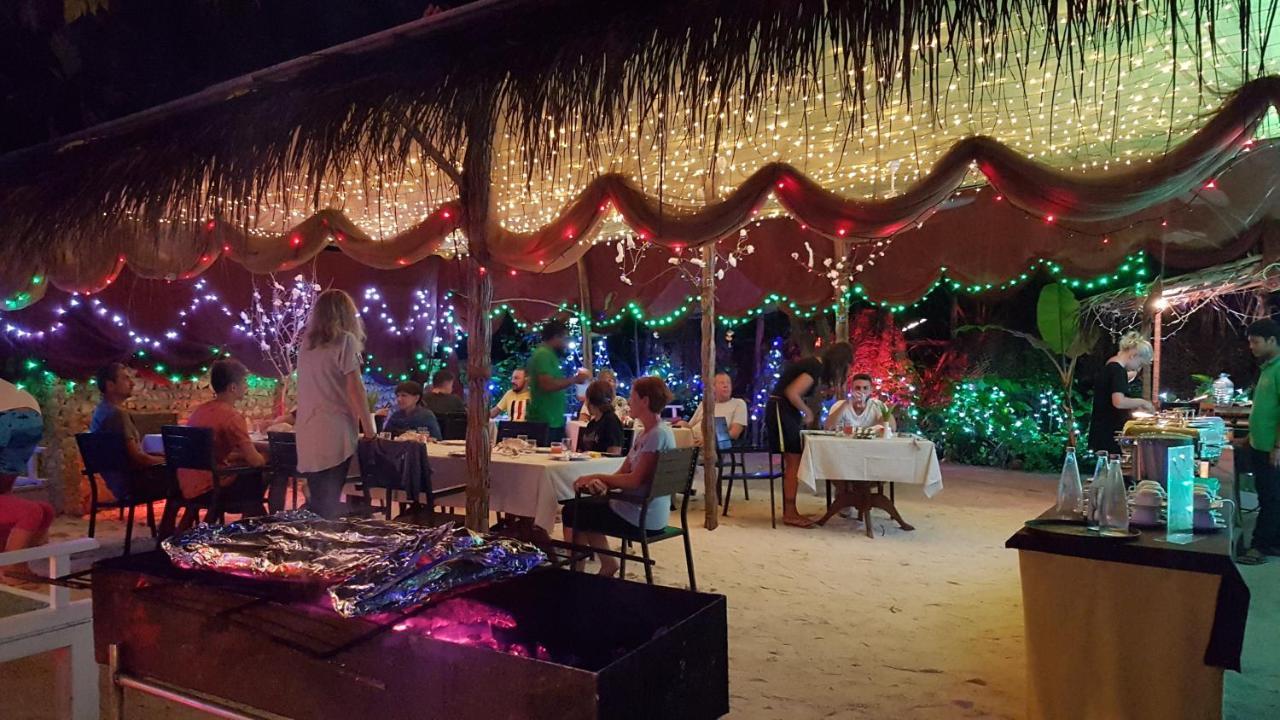 Beach Star Maldives Hangnaameedhoo Bagian luar foto