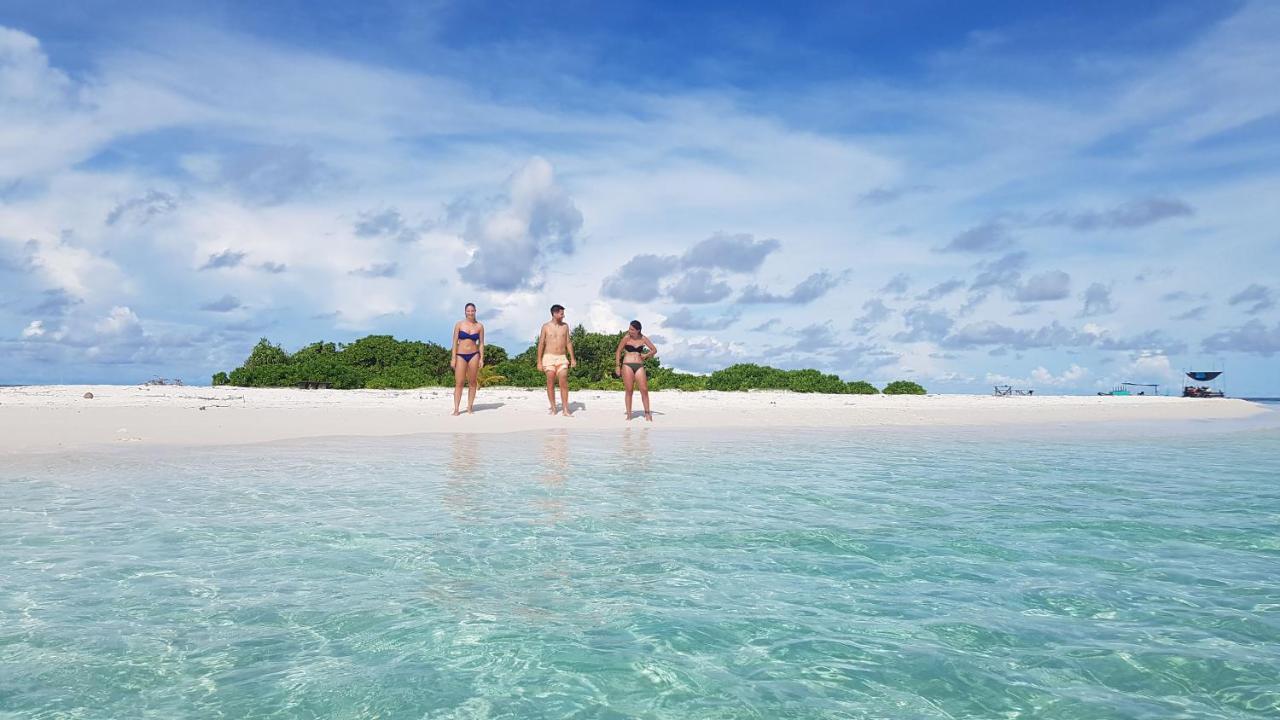 Beach Star Maldives Hangnaameedhoo Bagian luar foto
