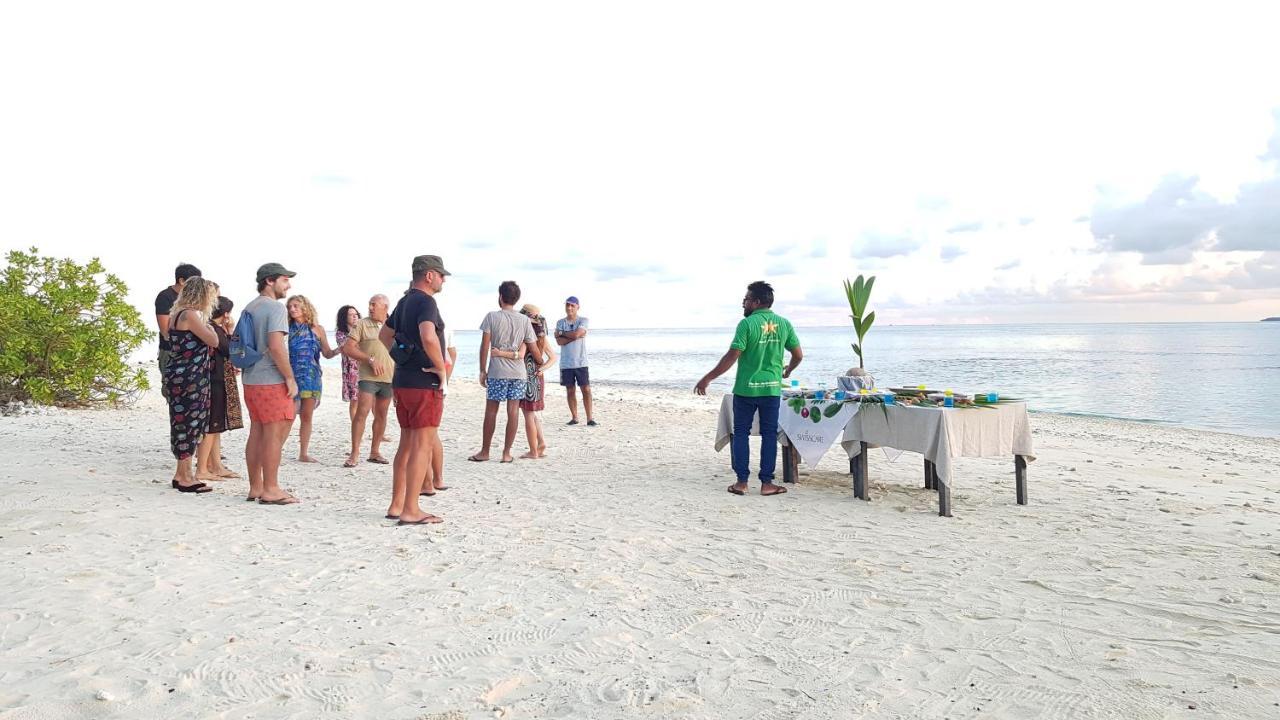 Beach Star Maldives Hangnaameedhoo Bagian luar foto